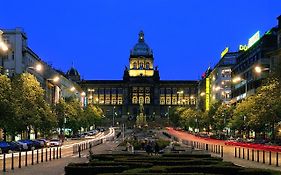 Helen Homestay Vaclavske Namesti