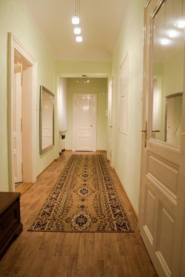 Helen Homestay Vaclavske Namesti Praha Exteriér fotografie