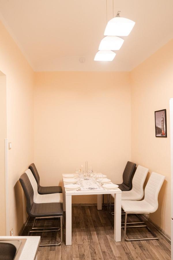 Helen Homestay Vaclavske Namesti Praha Exteriér fotografie