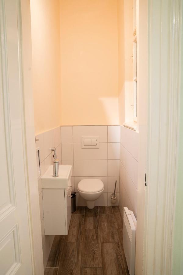 Helen Homestay Vaclavske Namesti Praha Exteriér fotografie