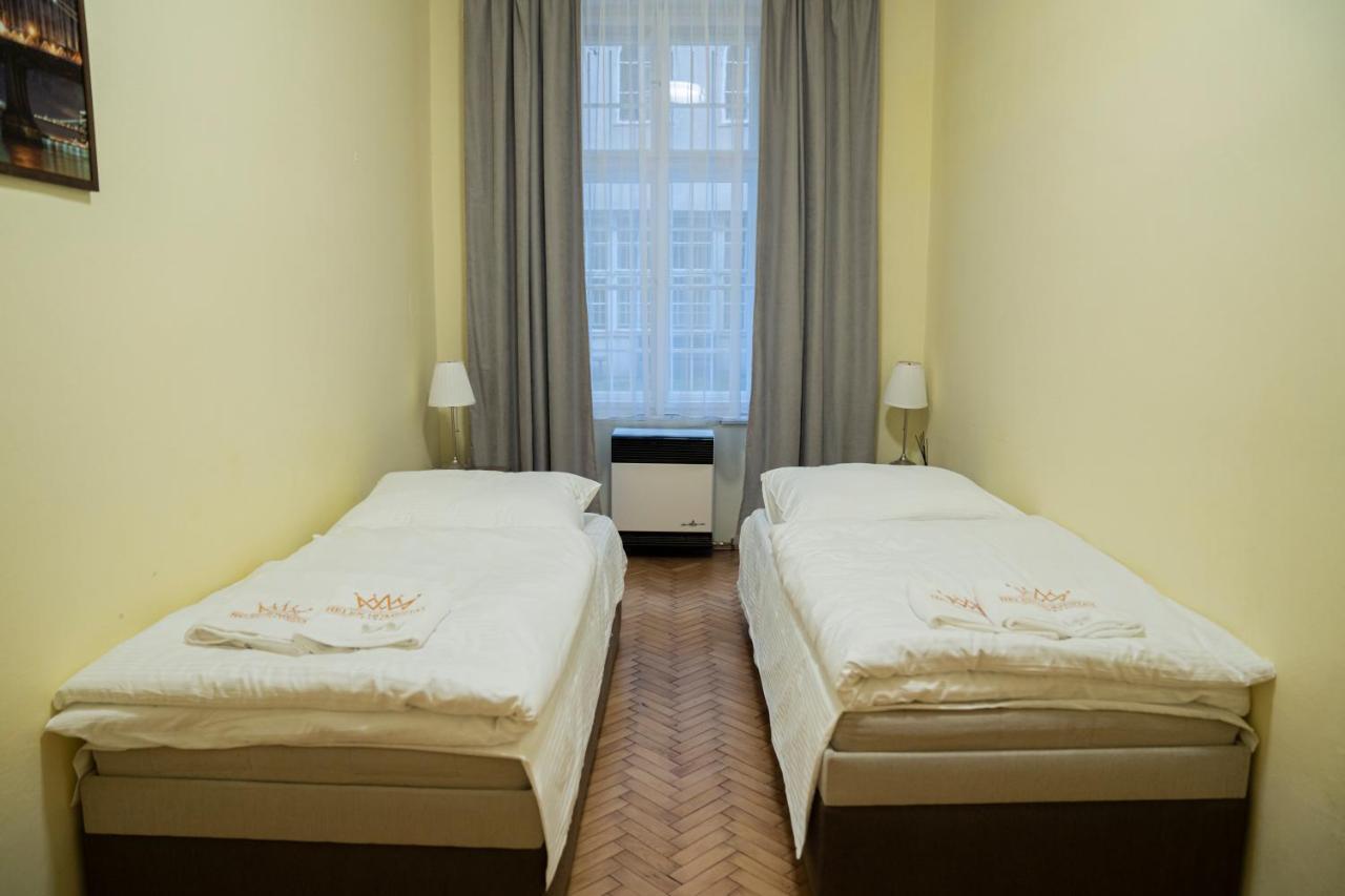 Helen Homestay Vaclavske Namesti Praha Exteriér fotografie