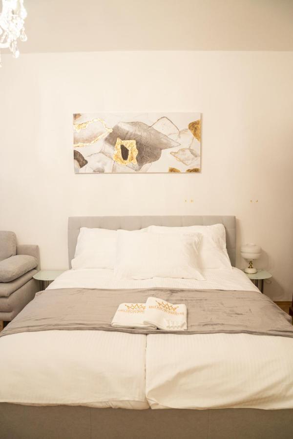 Helen Homestay Vaclavske Namesti Praha Exteriér fotografie
